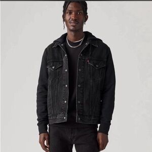 Levi's Hybrid Hoodie Tucker Jacket   Size Large
